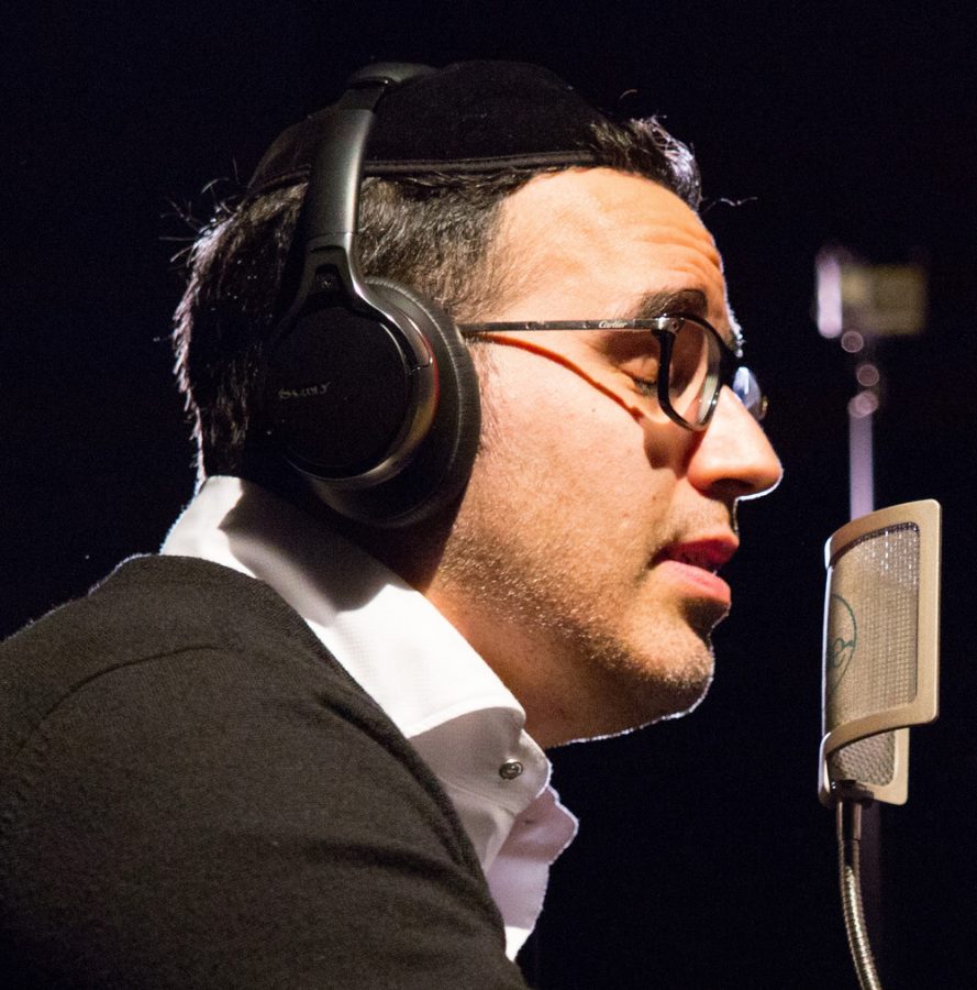 Interview+with+Yaakov+Shwekey