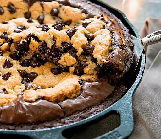 Quarantine Recipe: Homemade Brownie With Chocolate Chip Cookie Center