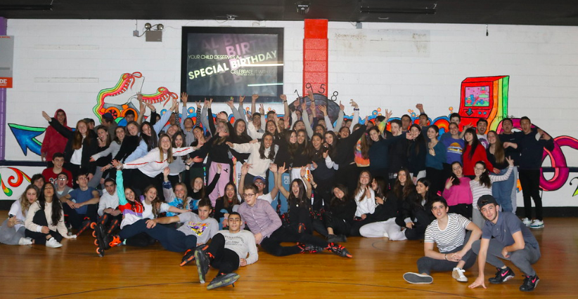 Class+of+2020+at+Senior+Shabbaton