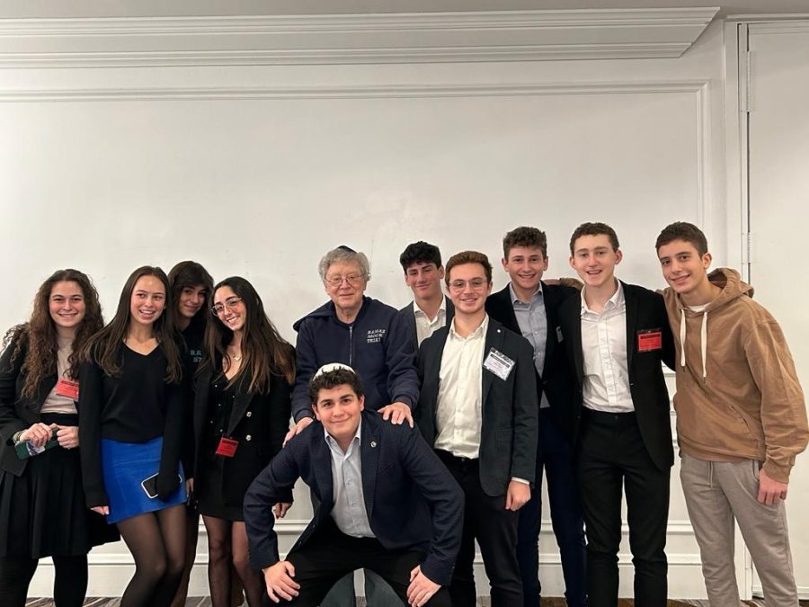 Ramaz’s Award-Winning Trip to Yale Model Congress